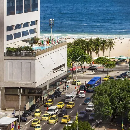 Copacabana Oceanview Suites: High-Floor Retreat with Modern Comforts